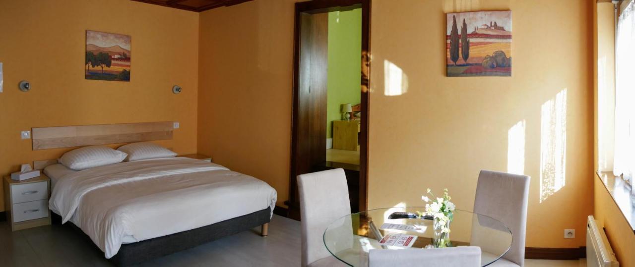 Hotel Restaurant Collin Ferrette Zewnętrze zdjęcie